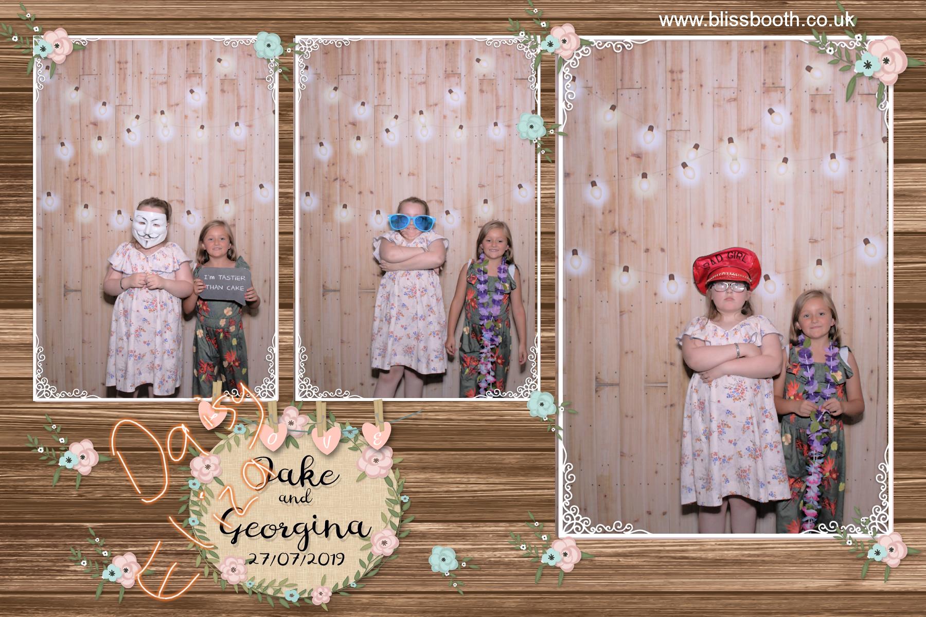 Jake and Georgina | View more photos from the event at gallery.blissbooth.co.uk/u/BlissBooth/Jake-and-Georgina